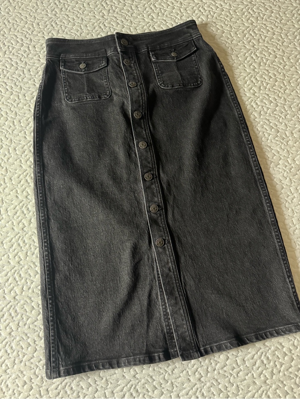 Madewell Black Button-Front Midi Skirt